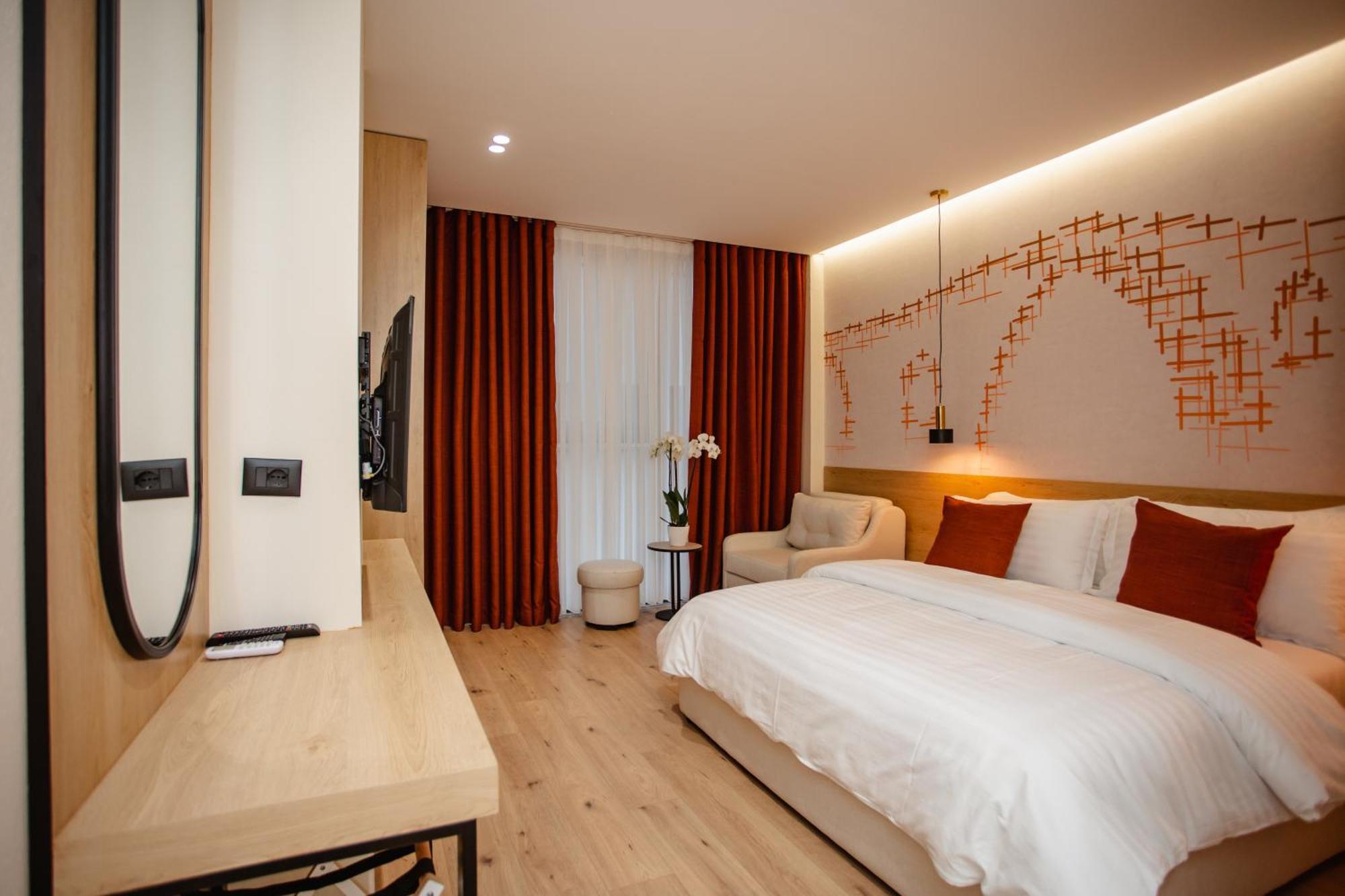 Oro Inn Hotel Шкодер Экстерьер фото